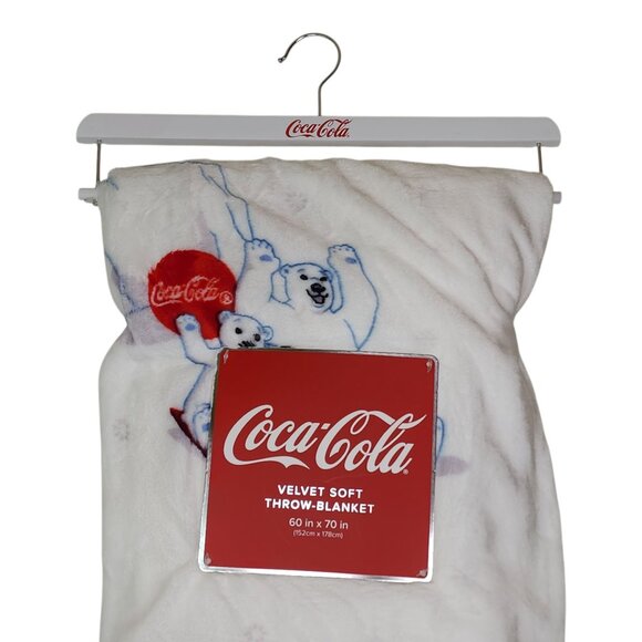 Coca-Cola Polar Bear Velvet Soft Throw Blanket 60" X 70" Oversized Super Soft - Picture 1 of 12